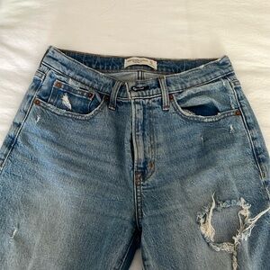 COPY - Abercrombie The Boyfriend Midrise Jeans
